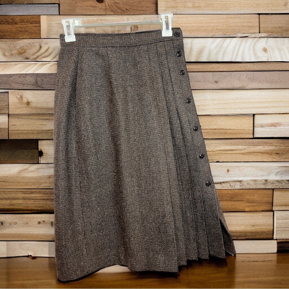 Skirt By R.O.C. - Picture 4 of 17